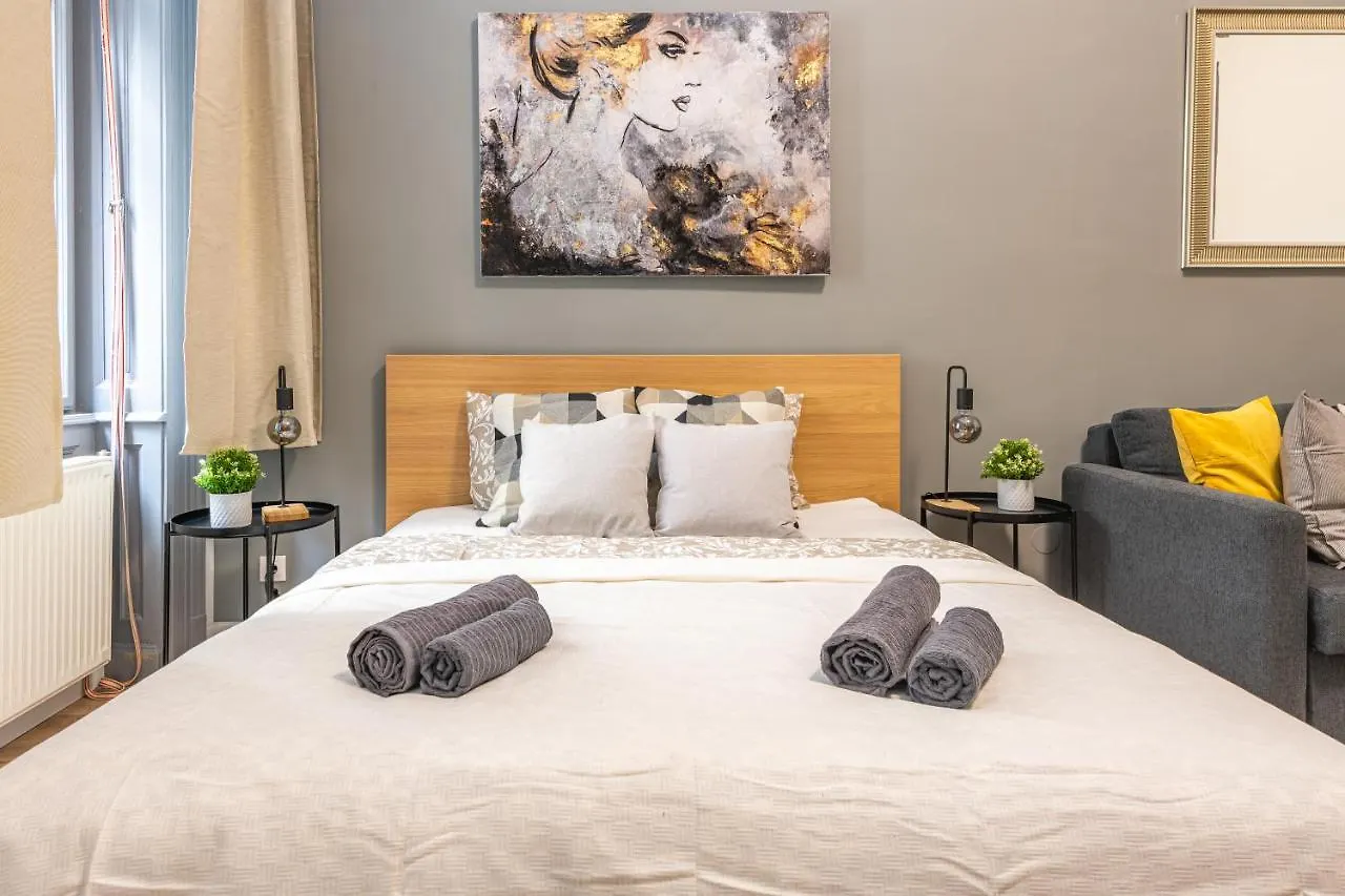 Deluxe Kazincy Apartment In The Heart Of Βουδαπέστη