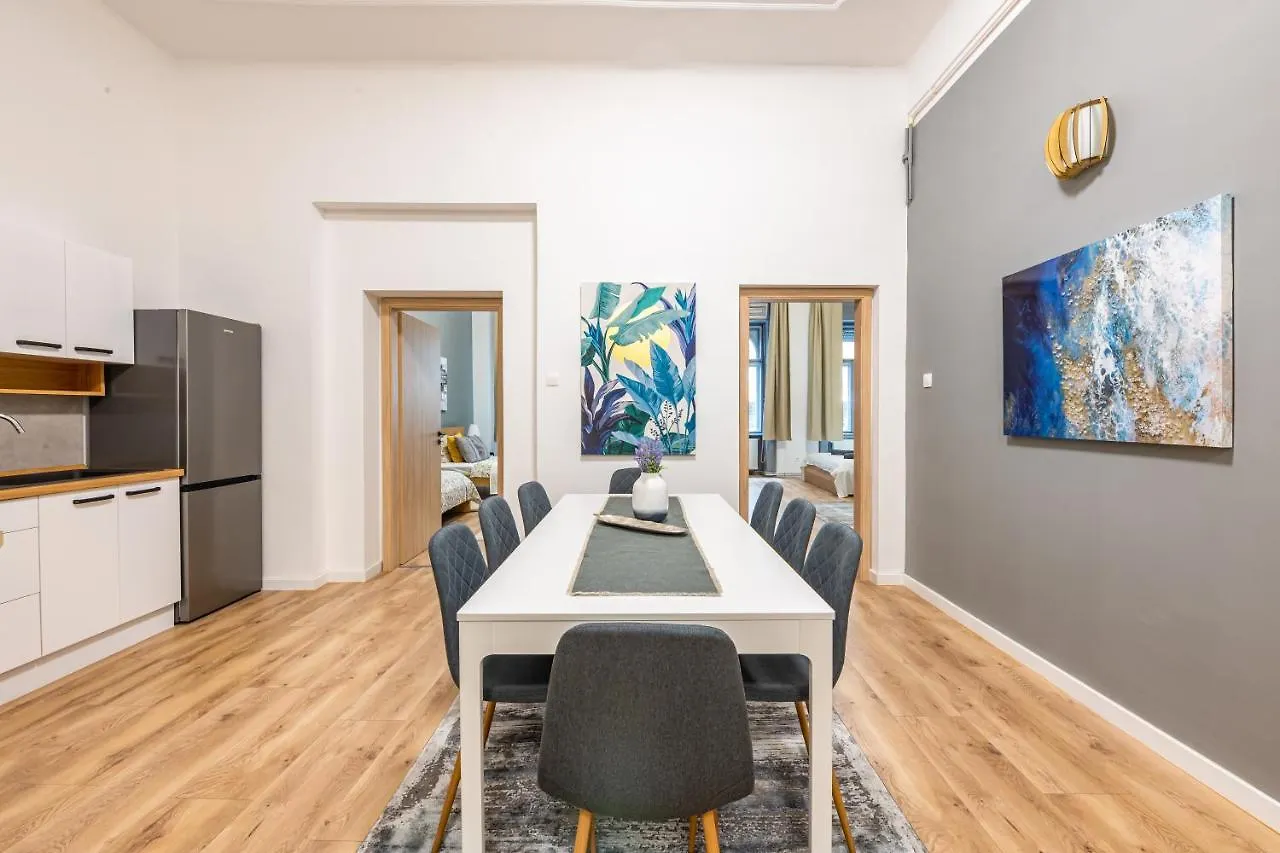 Deluxe Kazincy Apartment In The Heart Of Βουδαπέστη
